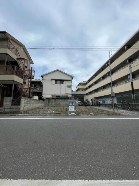 左側がA棟・右側がB棟