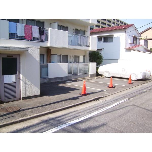 ルミネ西六郷 駐車場