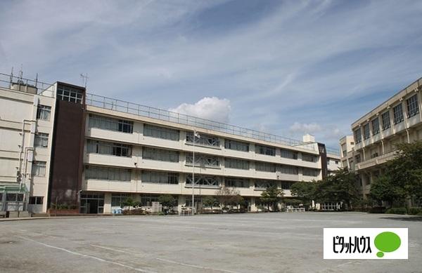 中学校