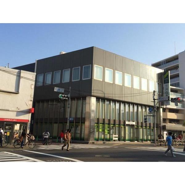 銀行