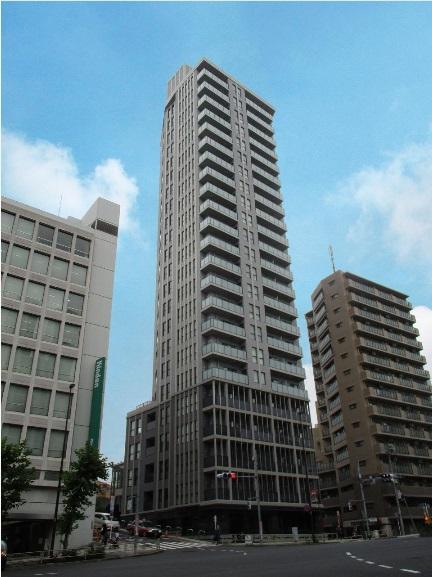 クレヴィアタワー池田山 外観