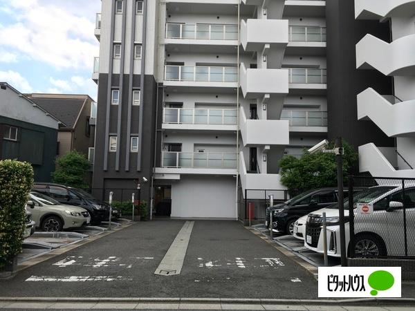 レクセル大森ラウンドアーク 駐車場