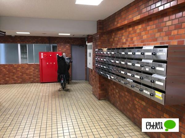 ライオンズマンション荏原 エントランス