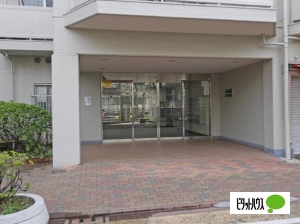 東急ドエル・アルス石川台A棟 エントランス