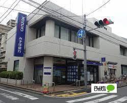 銀行