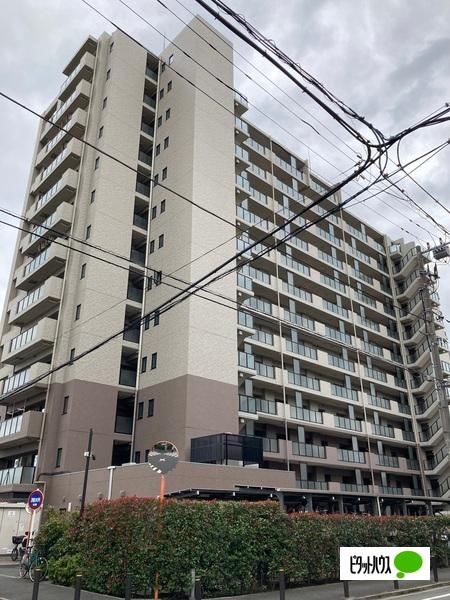 タイル張りで高級感のあるしっかりしたマン