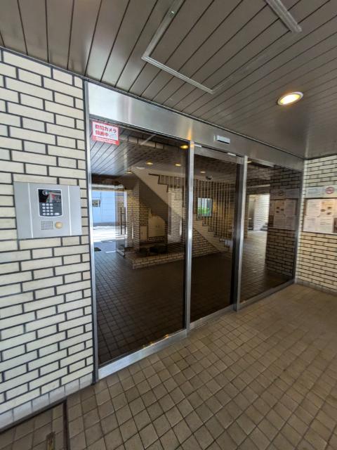 パレ・ドール南六郷 エントランス