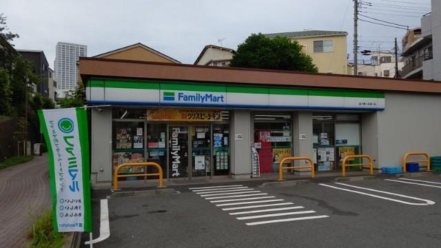 コンビニ