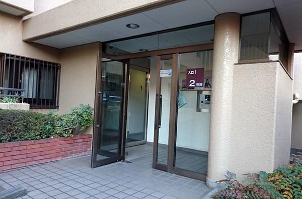 多摩川ハイム2号棟 エントランス