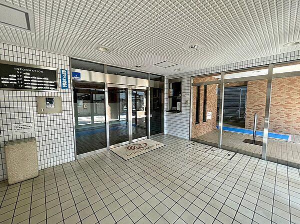 ライオンズマンション大森中央 エントランス