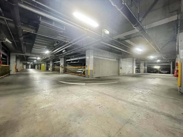 ヒルズ久が原壱番館 駐車場