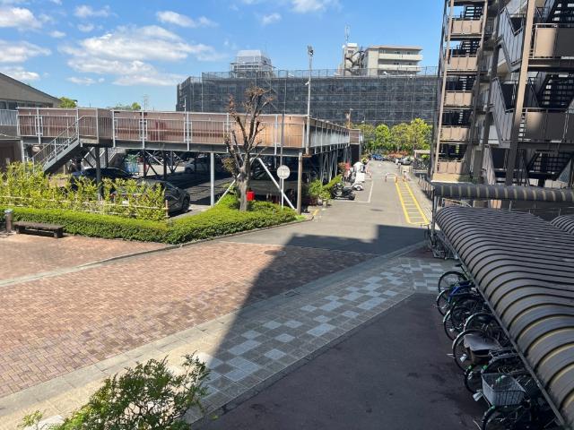 多摩川芙蓉ハイツ3号棟 駐車場