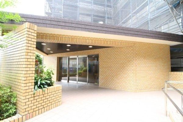 多摩川芙蓉ハイツ3号棟 エントランス