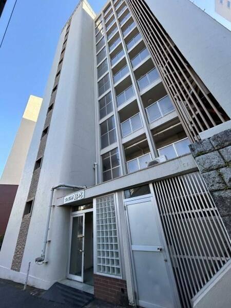 シャンボール旗の台 エントランス