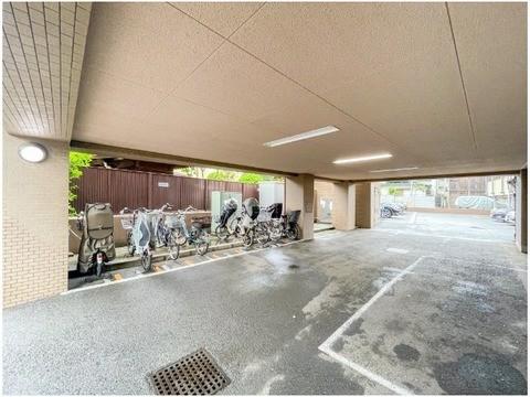 エクラン久が原 駐車場