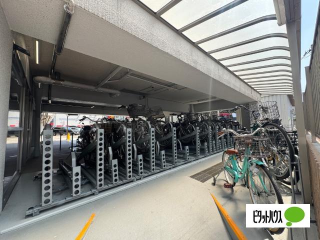 ニューハイム池上 駐車場