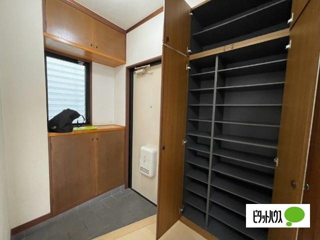 星野ビル3F+屋上部分 玄関