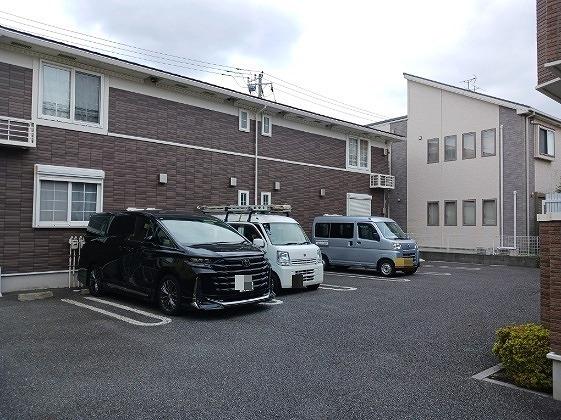 アムールＣ（101） 駐車場