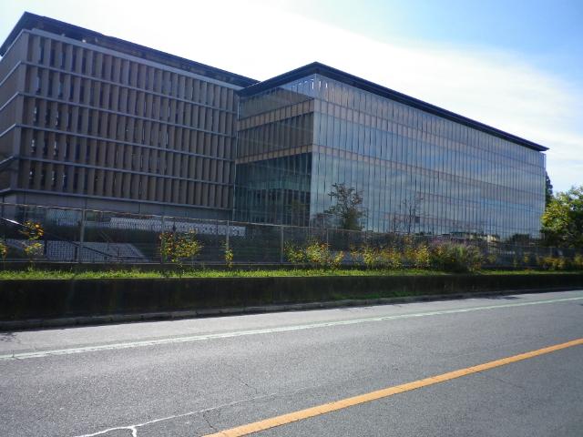 私立獨協大学：7673m