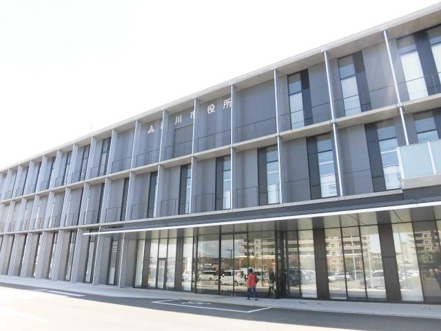 吉川市役所：2902m