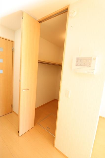 ロイヤルヒル三郷（103） 部屋画像