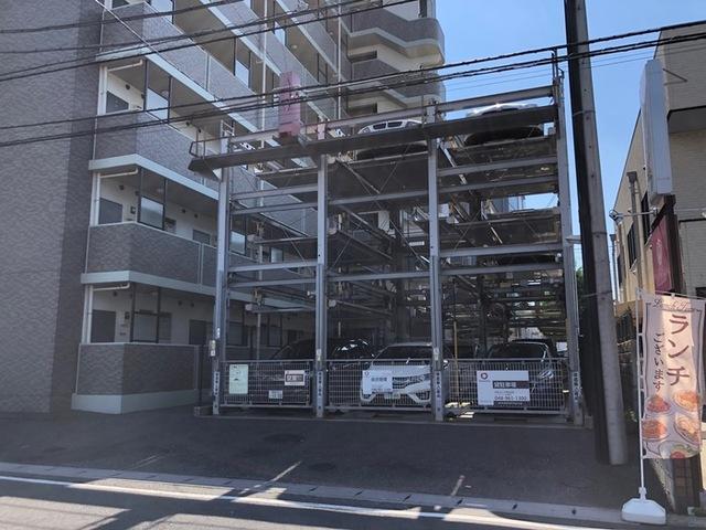 クリエール吉川（106） 駐車場