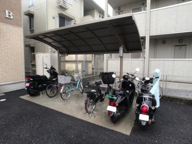ウィット吉川　Ｂ（203） 物件画像