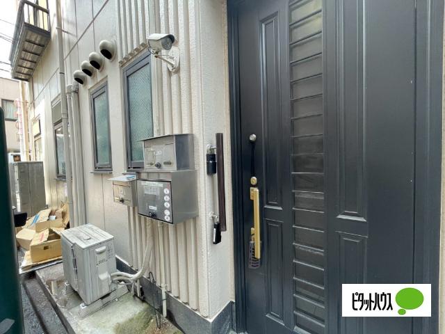 星野ビル3F+屋上部分 エントランス