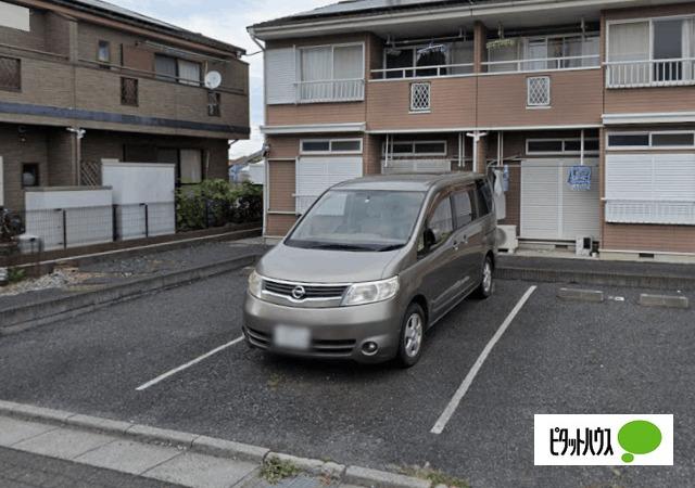 秀和ハイツ（101） 駐車場