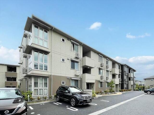 ﾛｲｼﾞｪﾝﾄﾊﾟｰｸｽ ﾚｲｸﾀｳﾝ Ⅲ　Ｏ（105） 外観