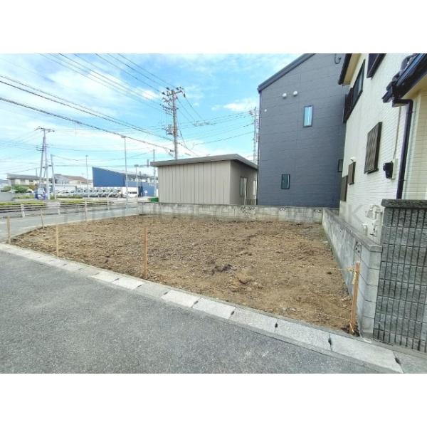 埼玉県吉川市栄町