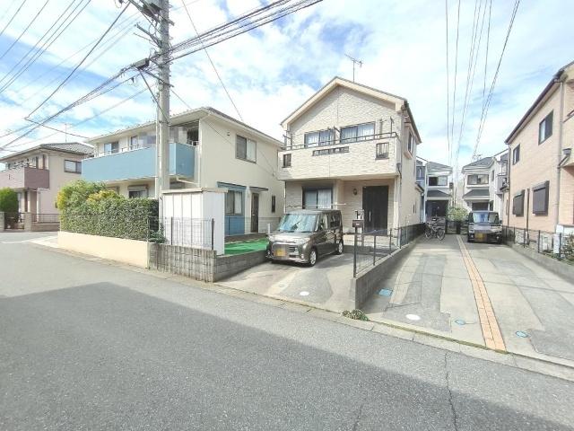 東側隣地通路につき角地のような開放感です！