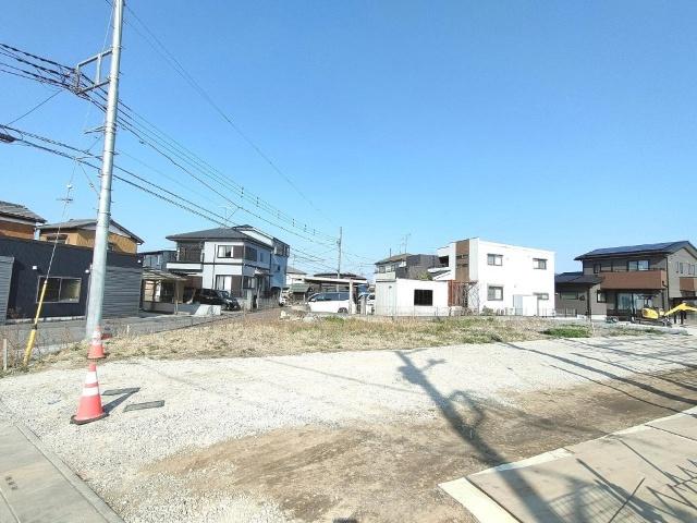 南道路につき陽当り良好！