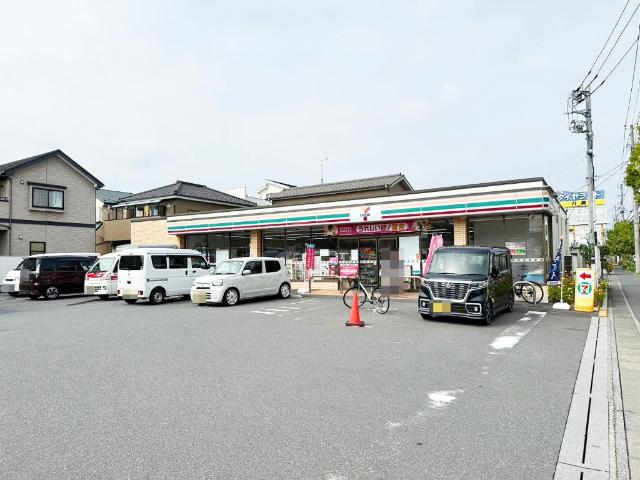 セブンイレブン八潮新町店