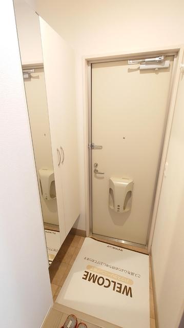 ウィットエム（101） 玄関