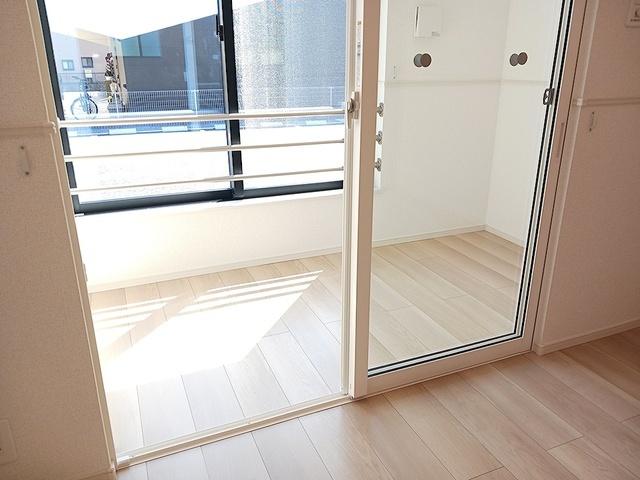 ノイエ　ハイマート（105） 室内