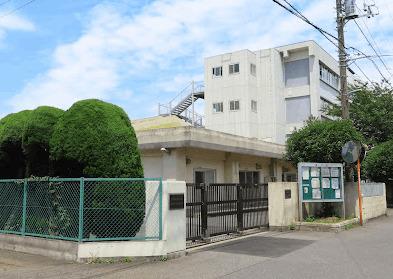 柏市立柏第二中学校：1026m