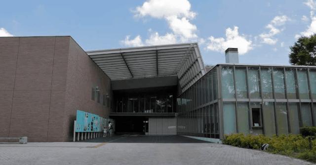 我孫子市民図書館：915m