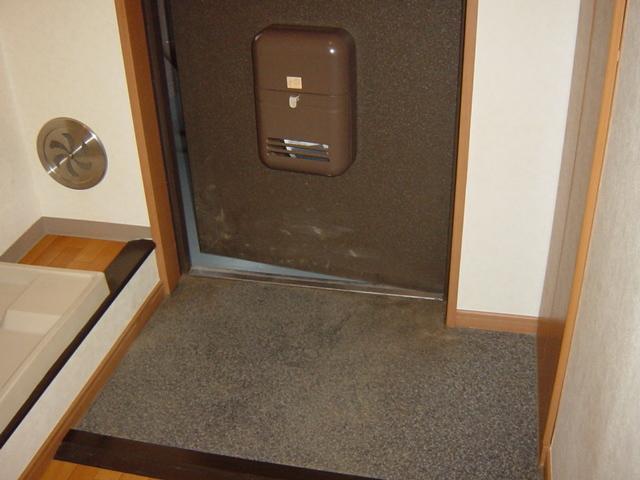 メルヴェール 玄関