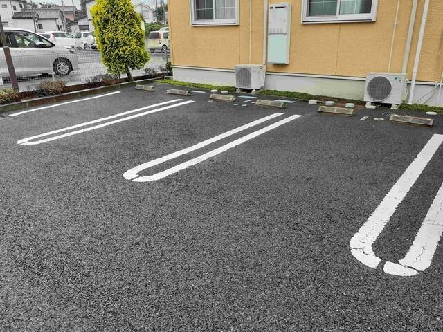 リシェコリーヌＢ（101） 駐車場