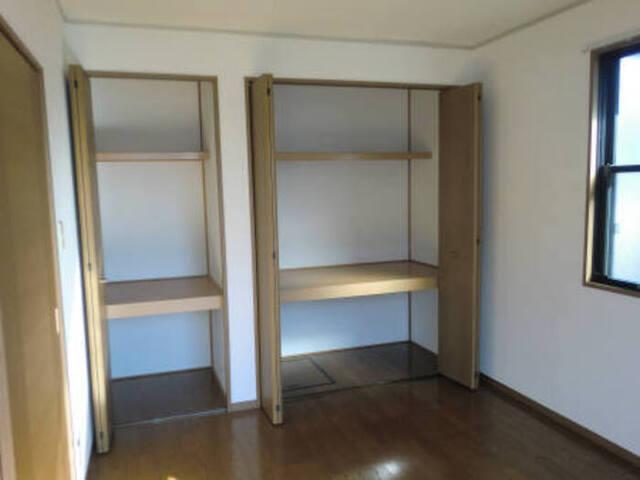 屋敷添ハイツ（102） 収納