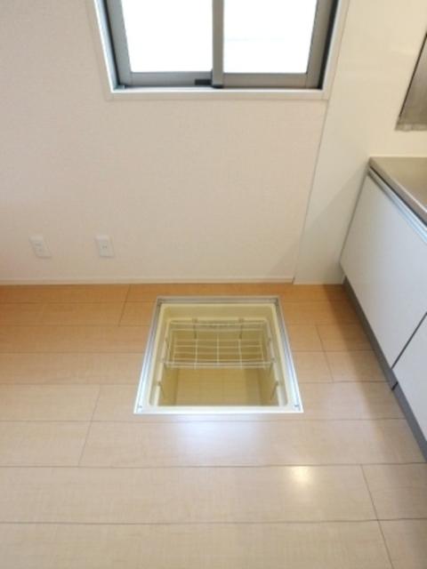 クレストパーク　Ｅ（102） 部屋画像