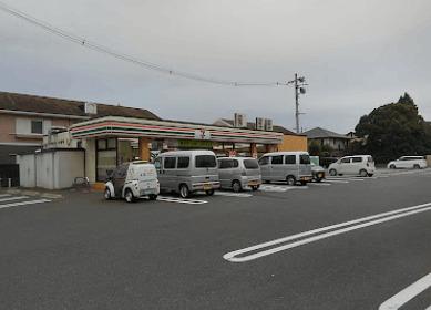 セブンイレブン我孫子高野山店：226m