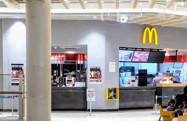 マクドナルドセブンパークアリオ柏店：2561m