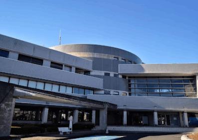 取手市役所藤代庁舎：589m