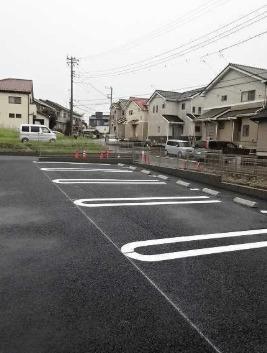 プリムローズ（105） 駐車場