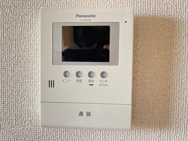 グローブ　コート 部屋画像
