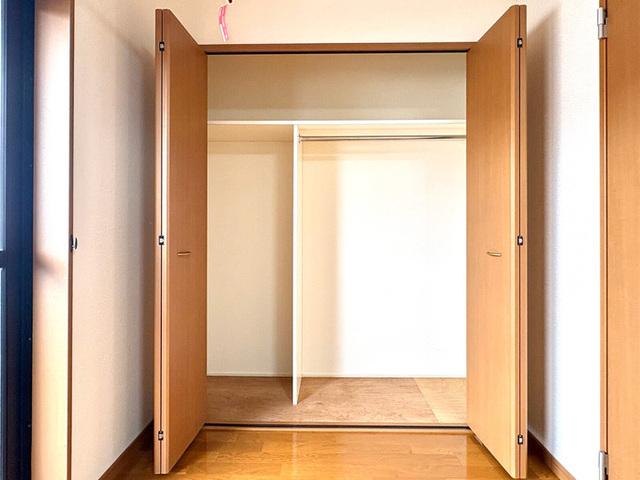 ロイヤルメゾン（105） 収納