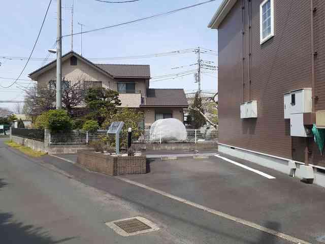 フローラＭ（101） 駐車場