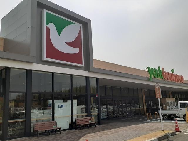 ヨークベニマル友部東平店：1820m